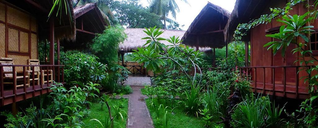 Shibui Garden Bungalows And Restaurant Tanjung  Dış mekan fotoğraf